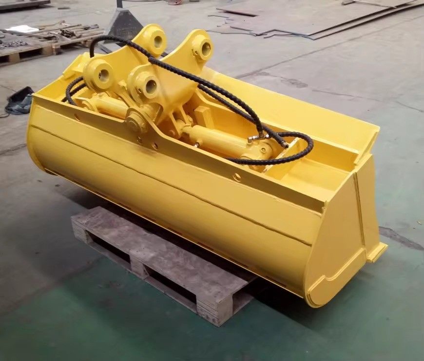 A lâmina auxiliar adota 30MnB NM360/400 Excavator Mud Bucket para o corte de inclinação